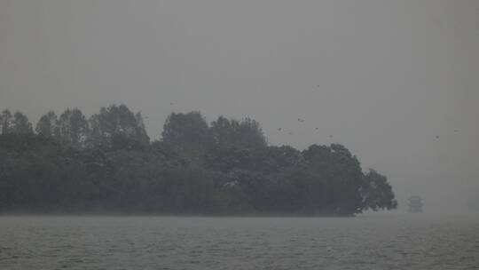 杭州西湖雪景苏堤