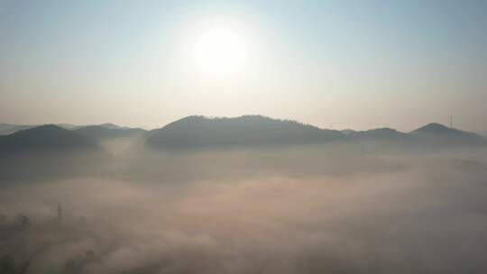 农村乡村日出云海航拍美丽山村