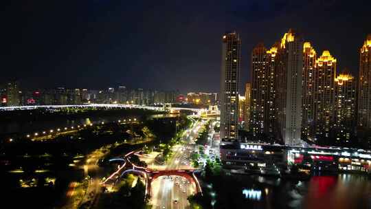 航拍福建泉州江滨北路交通夜景