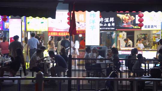 杭州啦喜街美食街夜景4K视频素材