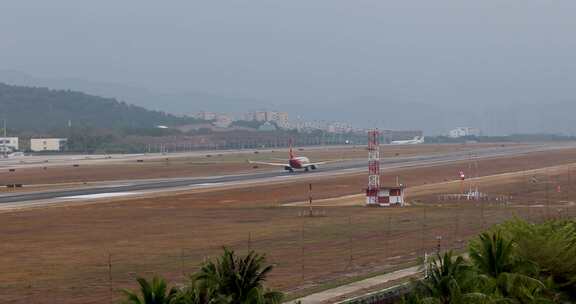 海南三亚机场飞机起降空镜