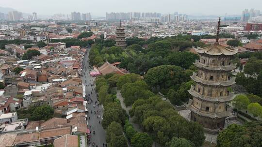 大气 航拍 福建 泉州 西街 东西塔 开元寺视频素材模板下载