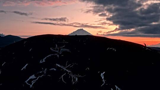 航拍火山景观视频素材模板下载