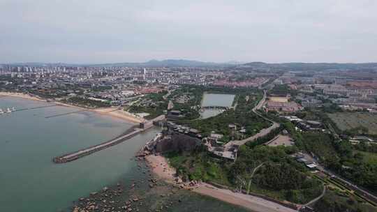 大海海洋沙滩焦石灯塔海岛海浪航拍