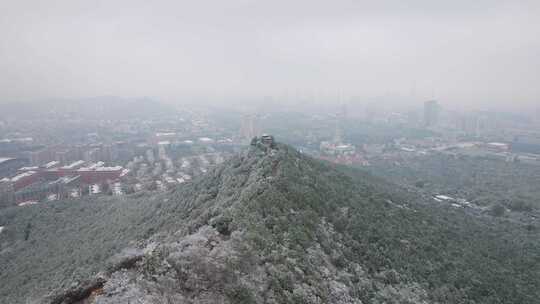 4k航拍山东济南千佛山雪景视频素材模板下载