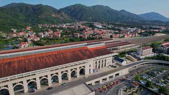 航拍漳州动车站建筑风光