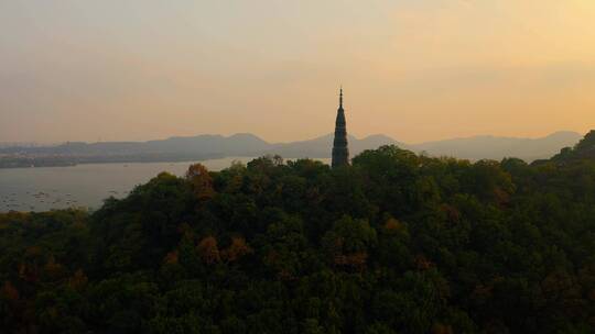 夕阳西下的西湖