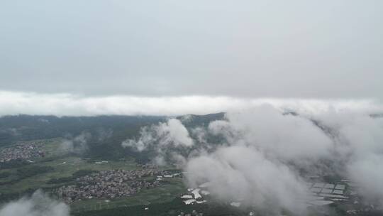 山地云海航拍