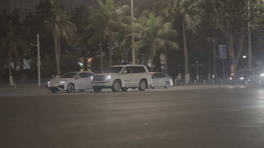 红绿灯路口的车流 城市宣传片 空镜