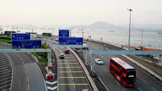 香港维多利亚港西区海底隧道车流