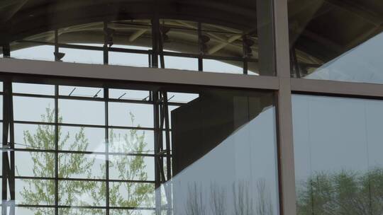 现代建筑设计玻璃墙面钢铁结构视频素材模板下载