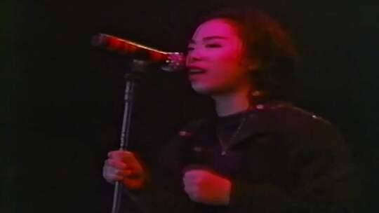 90年代初的中国 歌舞厅 南下打工  街头艺人