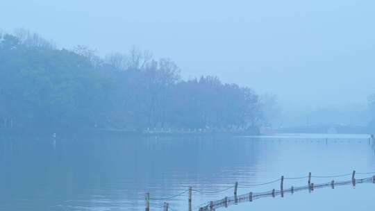 杭州雾西湖江南风景