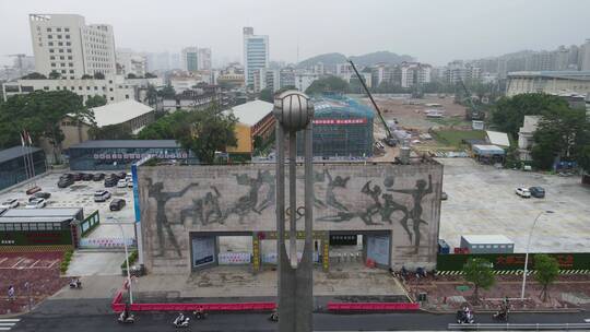 航拍漳州中国女排三连冠塑像