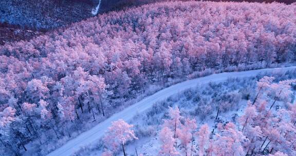 内蒙古大兴安岭冰雪雾凇 童话世界