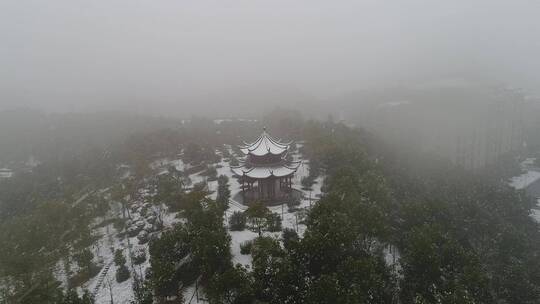 衢州银湖山庄雪景