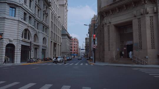 外滩九江路街景