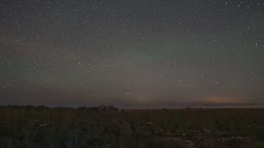 湖北神农架夜晚星空银河延时