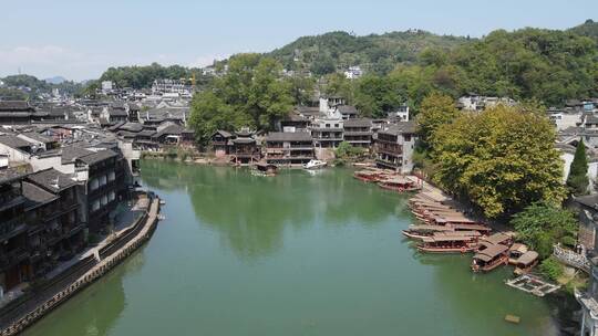 航拍凤凰古城4A景区