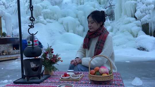 济南南部山区九如山，冰瀑成型冰天雪地