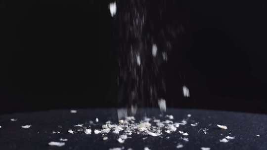 白色颗粒飘落微距素材