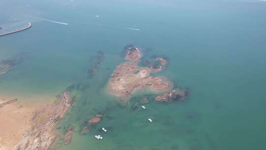 蓝色海洋大海海浪沙滩航拍