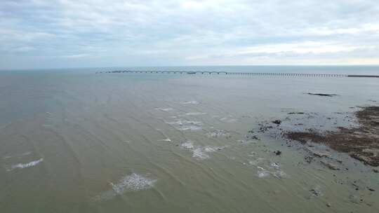 广西北海涠洲岛廊桥大海海洋旅游旅行