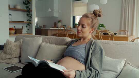怀孕，女人，阅读，书