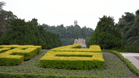 南京雨花台烈士陵园烈士群雕像