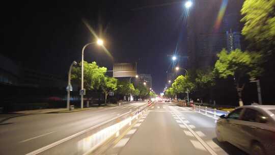 夜晚马路开车空镜头