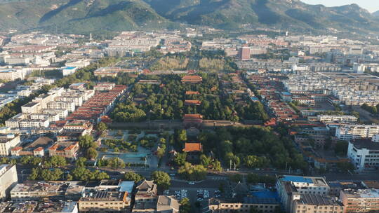 岱庙古建筑深秋景色风景