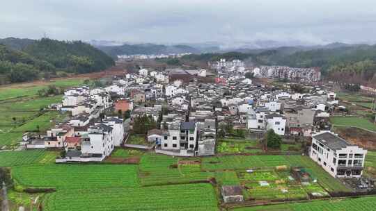 航拍江西上饶婺源思溪延村徽派建筑田园风光