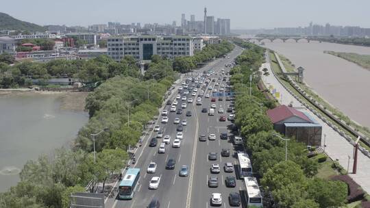 城市  街道 航拍 车流 郊区 交通 公路 桥