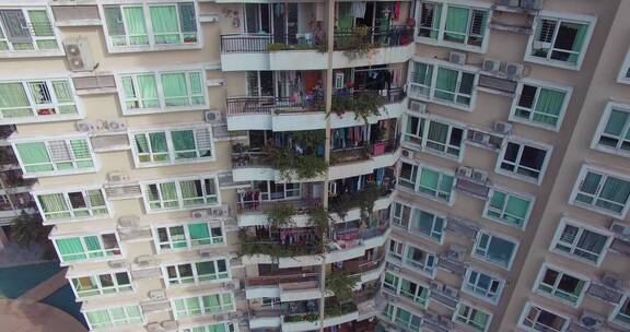 4k深圳一个小区的高楼开满鲜花美丽阳台