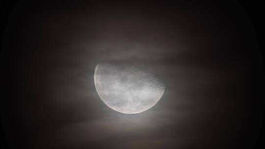 超长焦月亮升起延时摄影实拍素材
