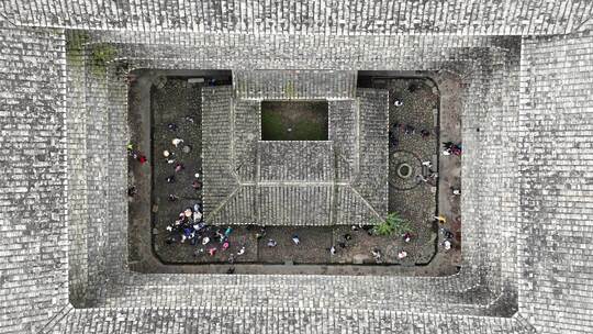 航拍福建漳州南靖云水谣土楼