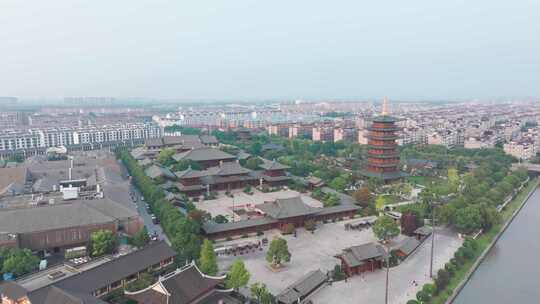 航拍上海宝山寺佛教寺院自然风光