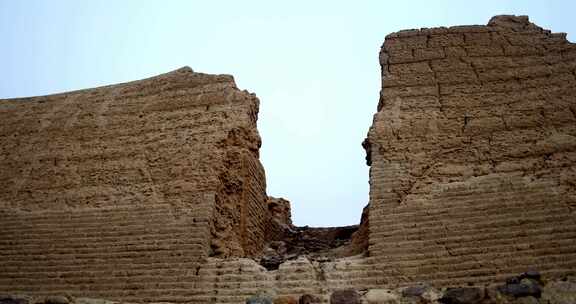 新疆石头城古城遗址历史传统文化