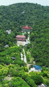 航拍湖北鄂州西山省级风景名胜区-古灵泉寺