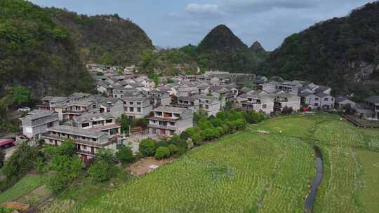 贵州安顺市高荡村千年布依古寨航拍风光