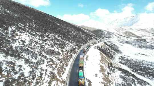 米拉雪山