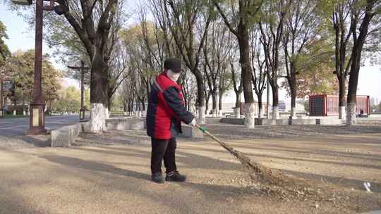 环卫工人 园区保洁