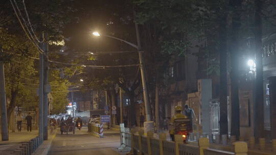 夜晚街道路灯 小区路灯视频素材模板下载