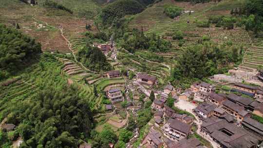 航拍浙江丽水云和梯田风景区白银谷古村落