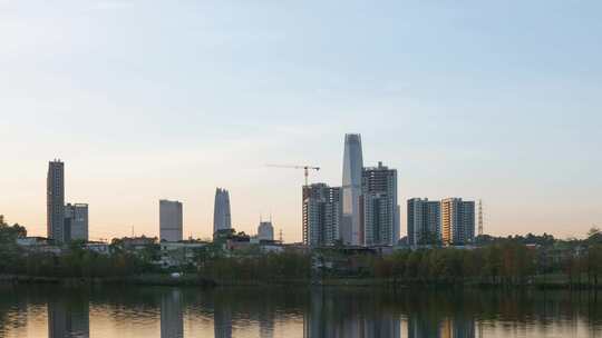 夕阳下的东莞城市天际线城市风光延时