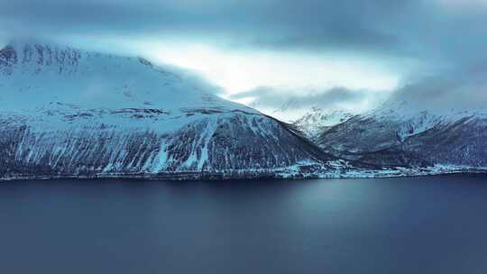 4K航拍北欧挪威特罗姆瑟风光雪景