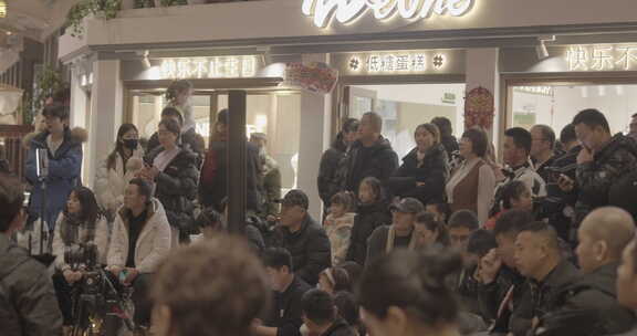 长春这有山商场内部装饰