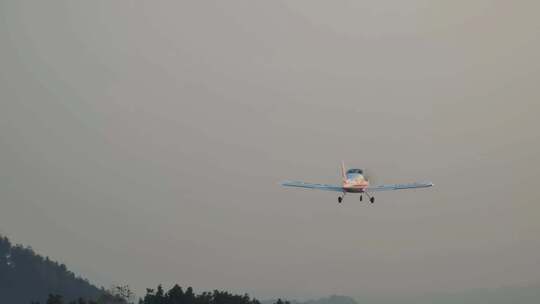长沙宁乡通航机场起飞行轻型运动类飞机