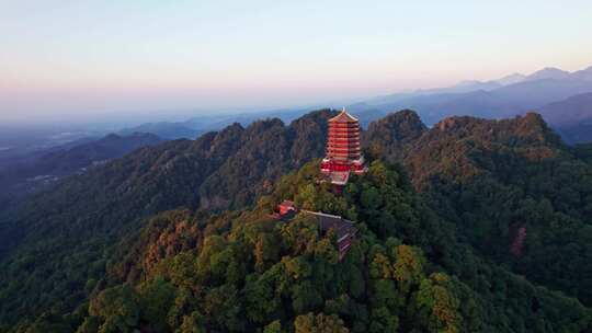 成都青城山老君阁日出清晨航拍实时