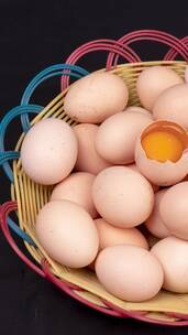 新鲜农产品乡里土鸡蛋4k竖版滑轨平移